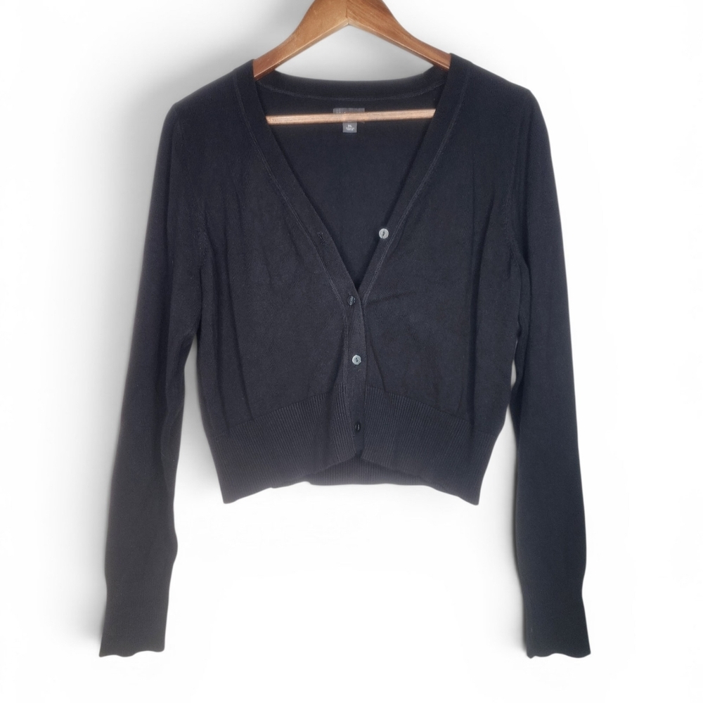 Bold Elements Button Front Cardigan Sweater in Black
